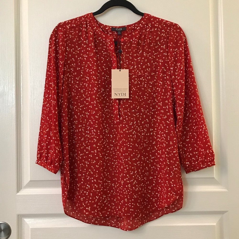 NWT NYDJ 3/4 Sleeve Red Polka Dot Pleatback Blouse
